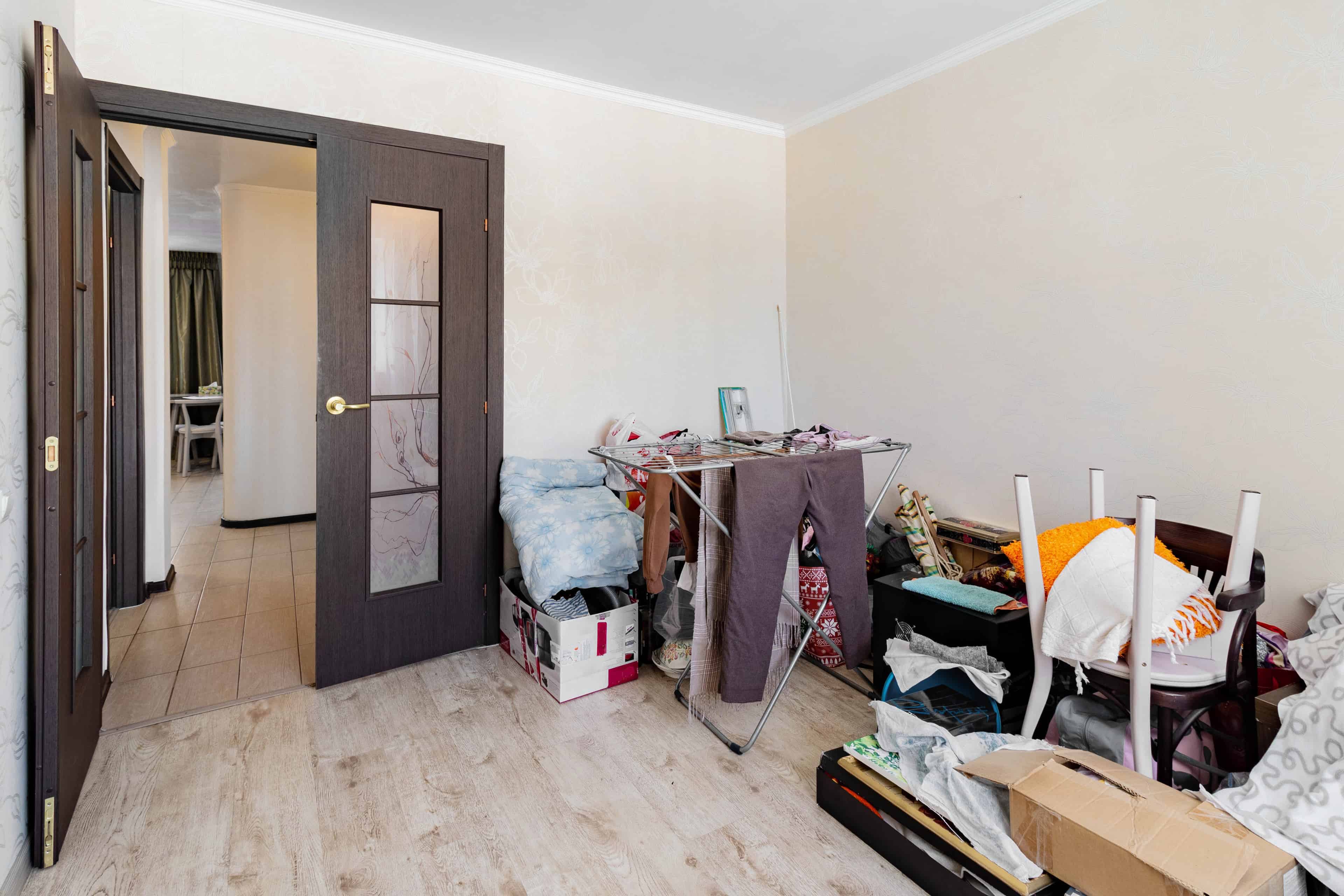 Apartment Cleanouts image